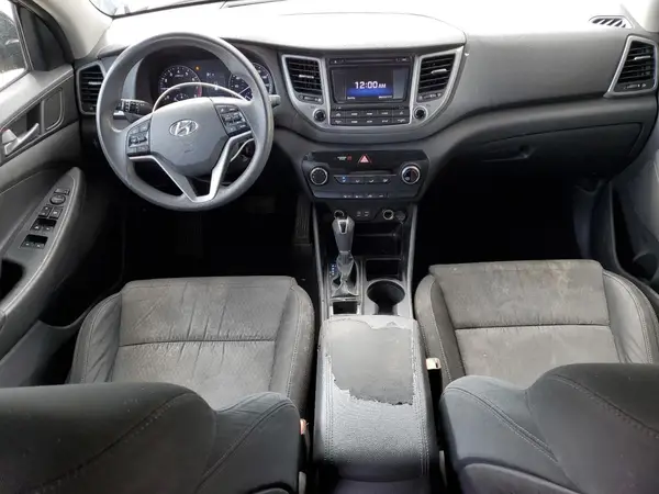 KM8J33A45GU061812 2016 HYUNDAI TUCSON - Image 8
