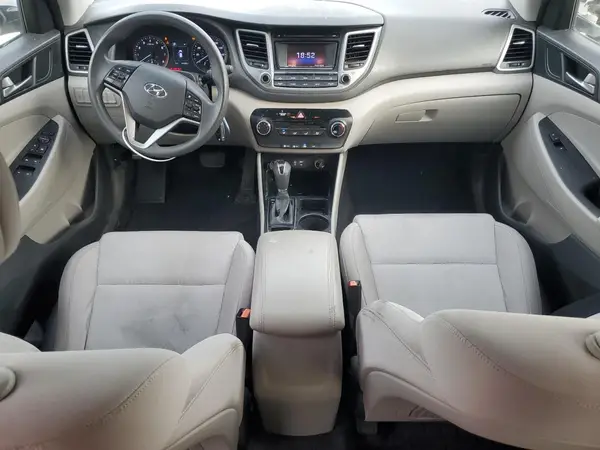 KM8J33A45GU076357 2016 HYUNDAI TUCSON - Image 8