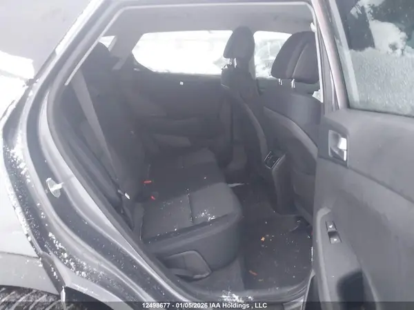KM8J33A45GU078013 2016 HYUNDAI TUCSON - Image 8