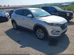 KM8J33A45GU091568 2016 HYUNDAI TUCSON