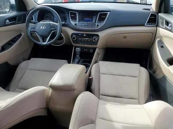 KM8J33A45GU101340 2016 HYUNDAI TUCSON - Image 8
