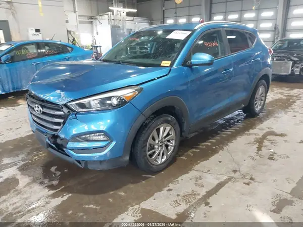 KM8J33A45GU126884 2016 HYUNDAI TUCSON - Image 2