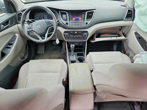 KM8J33A45GU128232 2016 HYUNDAI TUCSON - Image 8