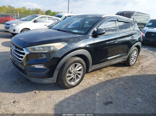 KM8J33A45GU130739 2016 HYUNDAI TUCSON - Image 2