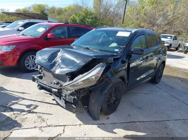 KM8J33A45GU134306 2016 HYUNDAI TUCSON - Image 2
