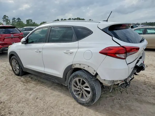 KM8J33A45GU145709 2016 HYUNDAI TUCSON - Image 2
