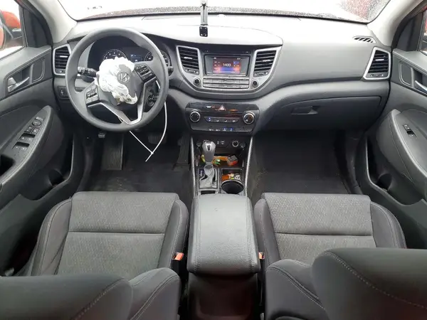 KM8J33A45GU154538 2016 HYUNDAI TUCSON - Image 8