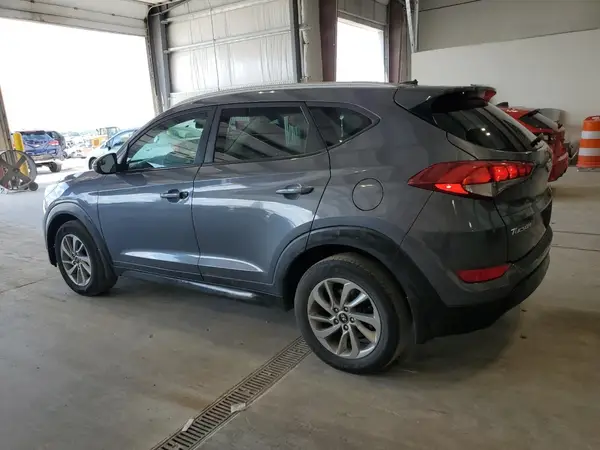 KM8J33A45GU154829 2016 HYUNDAI TUCSON - Image 2