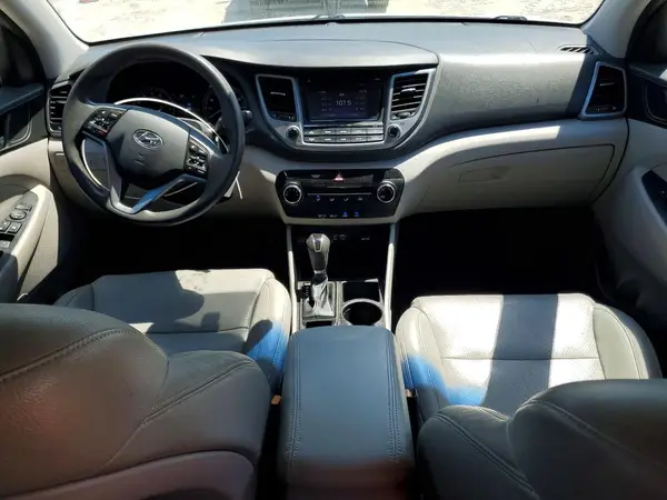 KM8J33A45GU160145 2016 HYUNDAI TUCSON - Image 8