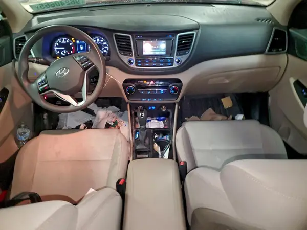 KM8J33A45GU181822 2016 HYUNDAI TUCSON - Image 8