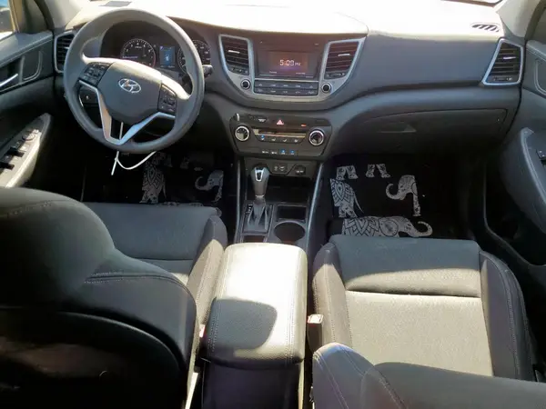 KM8J33A45GU182677 2016 HYUNDAI TUCSON - Image 8
