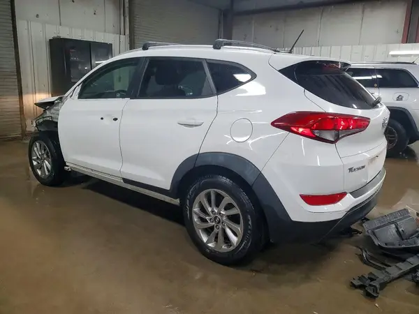 KM8J33A45GU185756 2016 HYUNDAI TUCSON - Image 2