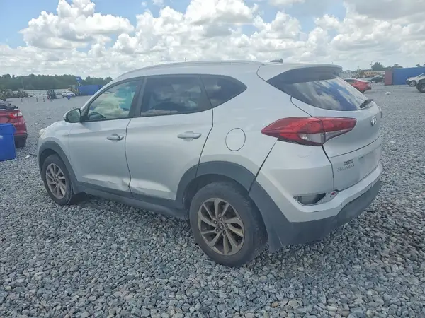 KM8J33A45GU192223 2016 HYUNDAI TUCSON - Image 2
