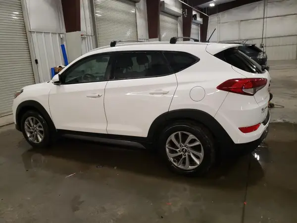 KM8J33A45GU193971 2016 HYUNDAI TUCSON - Image 2