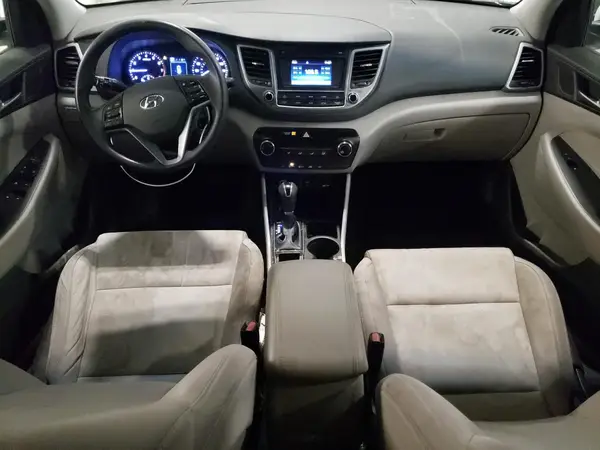 KM8J33A45GU193971 2016 HYUNDAI TUCSON - Image 8
