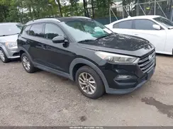 KM8J33A45GU196014 2016 HYUNDAI TUCSON
