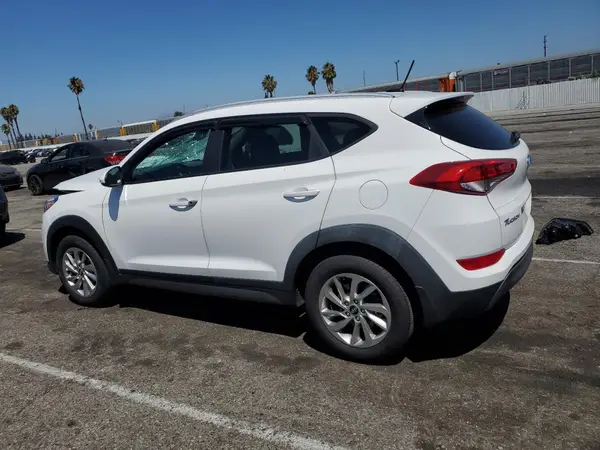 KM8J33A45GU202961 2016 HYUNDAI TUCSON - Image 2