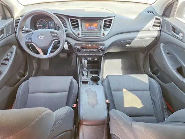 KM8J33A45GU206735 2016 HYUNDAI TUCSON - Image 8
