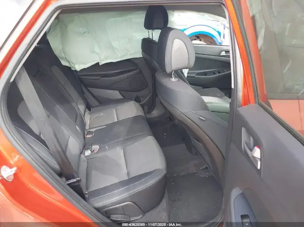 KM8J33A45GU210865 2016 HYUNDAI TUCSON - Image 8