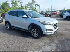 KM8J33A45GU223857 2016 HYUNDAI TUCSON