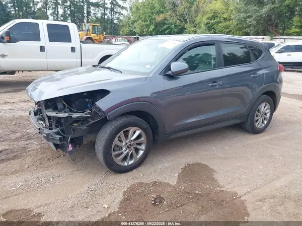 KM8J33A45GU228766 2016 HYUNDAI TUCSON - Image 2