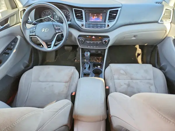 KM8J33A45GU238536 2016 HYUNDAI TUCSON - Image 8