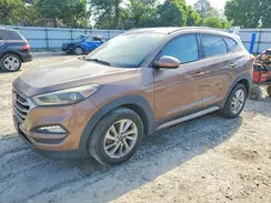 KM8J33A45HU256455 2017 HYUNDAI TUCSON