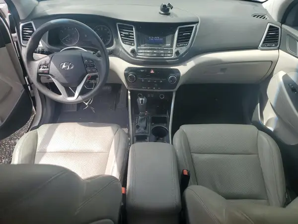 KM8J33A45HU278049 2017 HYUNDAI TUCSON - Image 8