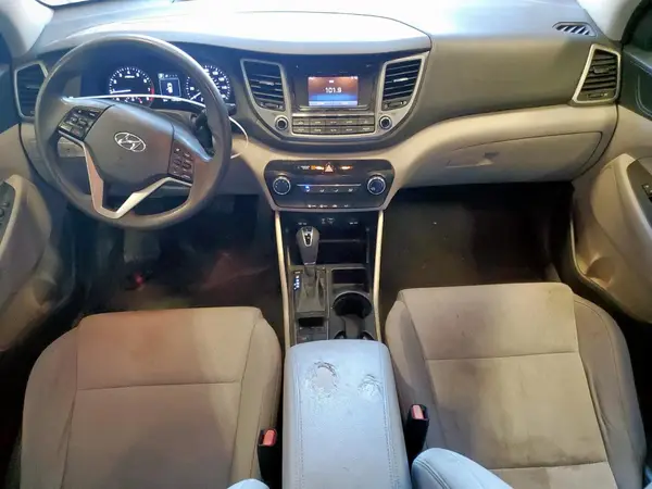 KM8J33A45HU280092 2017 HYUNDAI TUCSON - Image 8