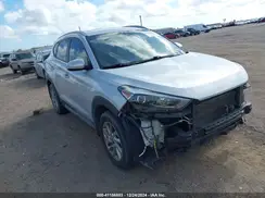 KM8J33A45HU340338 2017 HYUNDAI TUCSON
