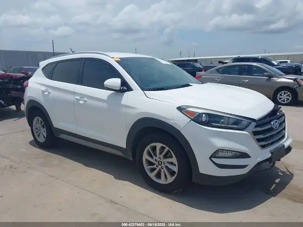 KM8J33A45HU346074 2017 HYUNDAI TUCSON - Image 1