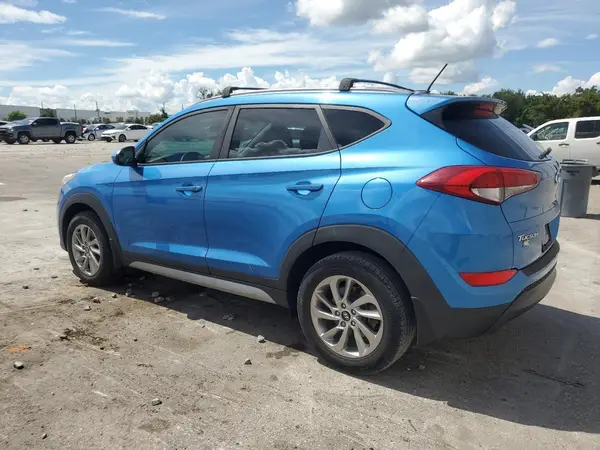 KM8J33A45HU390771 2017 HYUNDAI TUCSON - Image 2