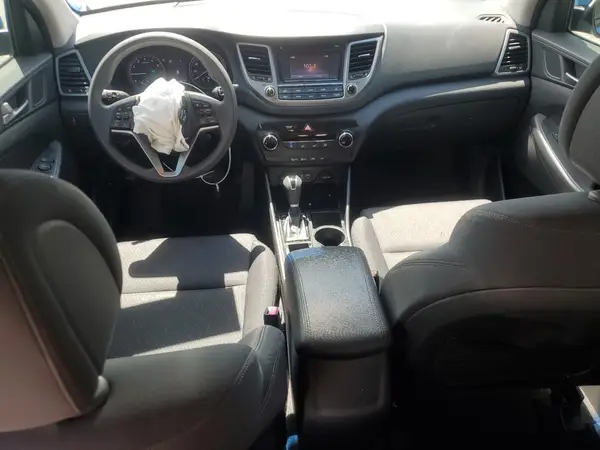 KM8J33A45HU390771 2017 HYUNDAI TUCSON - Image 8