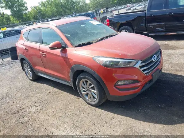 KM8J33A45HU419721 2017 HYUNDAI TUCSON - Image 1