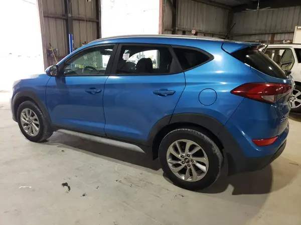 KM8J33A45HU477845 2017 HYUNDAI TUCSON - Image 2