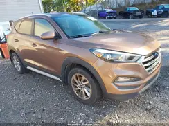 KM8J33A45HU518202 2017 HYUNDAI TUCSON