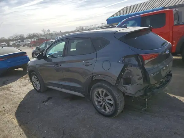KM8J33A45HU518507 2017 HYUNDAI TUCSON - Image 2