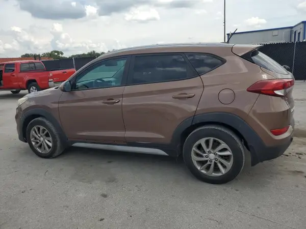 KM8J33A45HU518636 2017 HYUNDAI TUCSON - Image 2