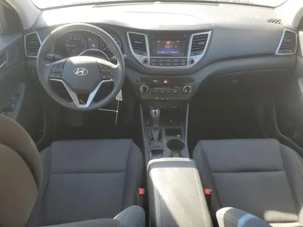KM8J33A45HU518717 2017 HYUNDAI TUCSON - Image 8
