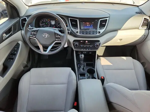 KM8J33A45HU524291 2017 HYUNDAI TUCSON - Image 8