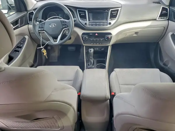KM8J33A45HU534450 2017 HYUNDAI TUCSON - Image 8