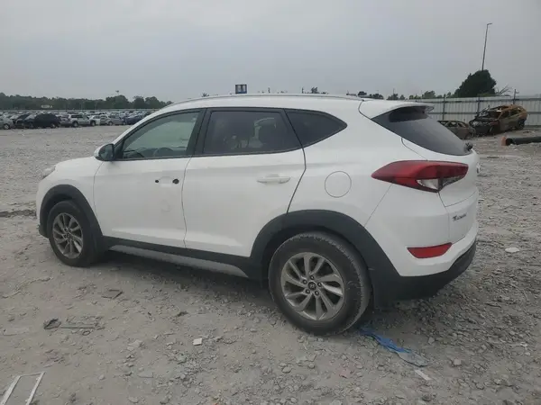 KM8J33A45HU567688 2017 HYUNDAI TUCSON - Image 2
