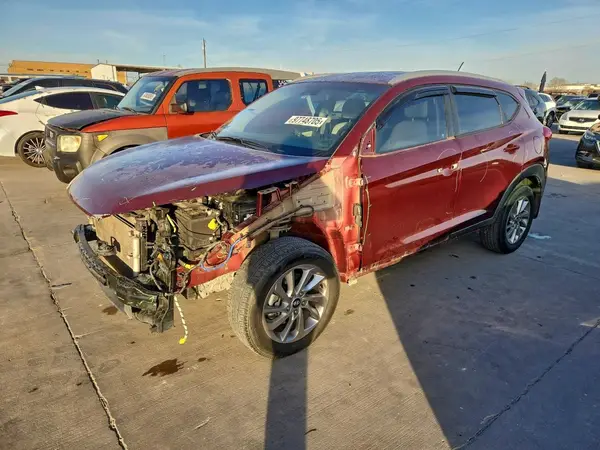 KM8J33A45HU596303 2017 HYUNDAI TUCSON - Image 1