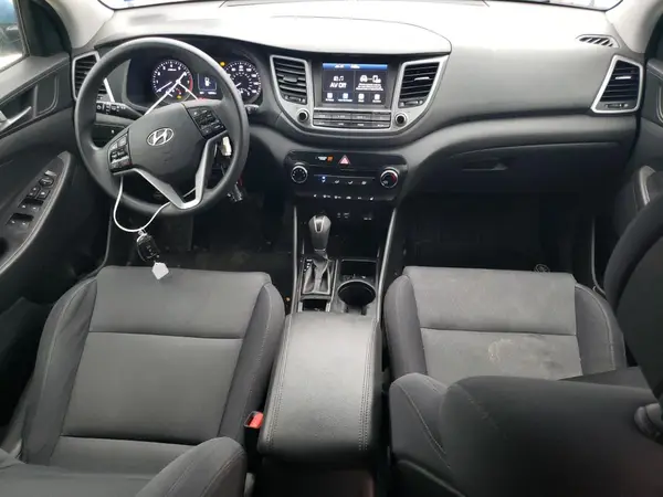 KM8J33A45JU600159 2018 HYUNDAI TUCSON - Image 8