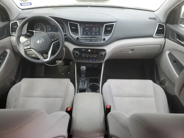 KM8J33A45JU600646 2018 HYUNDAI TUCSON - Image 8