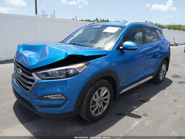 KM8J33A45JU601103 2018 HYUNDAI TUCSON - Image 2