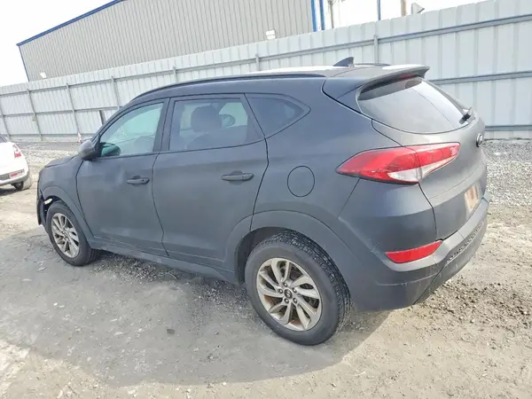 KM8J33A45JU619892 2018 HYUNDAI TUCSON - Image 2