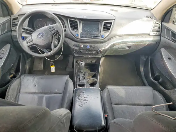 KM8J33A45JU619892 2018 HYUNDAI TUCSON - Image 8