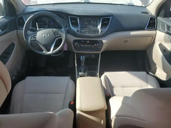 KM8J33A45JU620721 2018 HYUNDAI TUCSON - Image 8