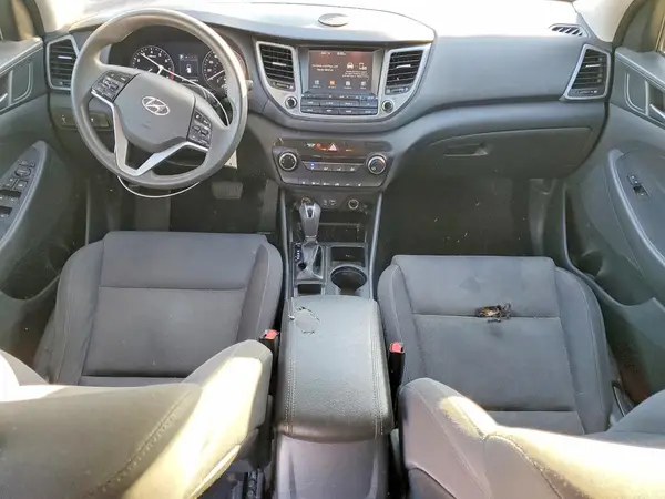 KM8J33A45JU624199 2018 HYUNDAI TUCSON - Image 8